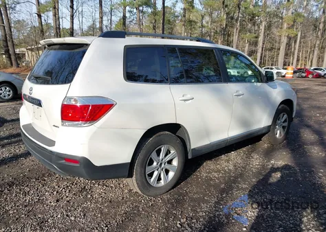 2013 Toyota Highlander Base Plus V6 из США, поврежденный, VIN 5TDBK3EH9DS192668